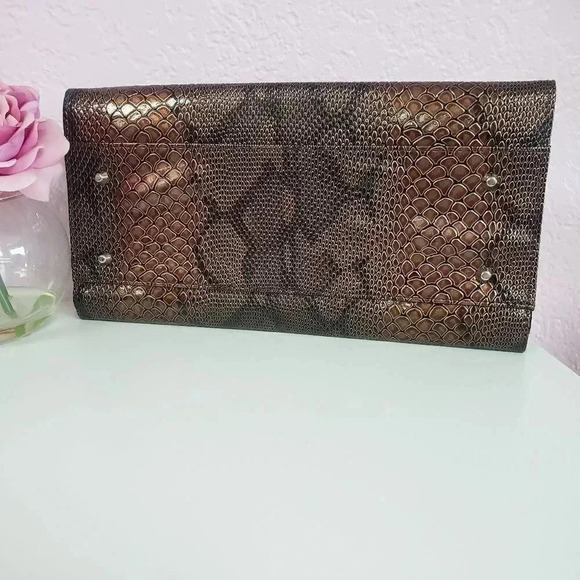 Miche Classic Jen Faux Python Shell - Picture 2 of 3